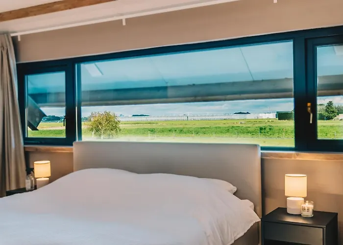 Bed and breakfast Wellness By Leef Maasland