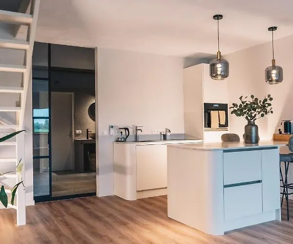 Bed and breakfast Wellness By Leef 4*