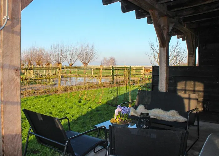 Bed and breakfast Wellness By Leef Maasland